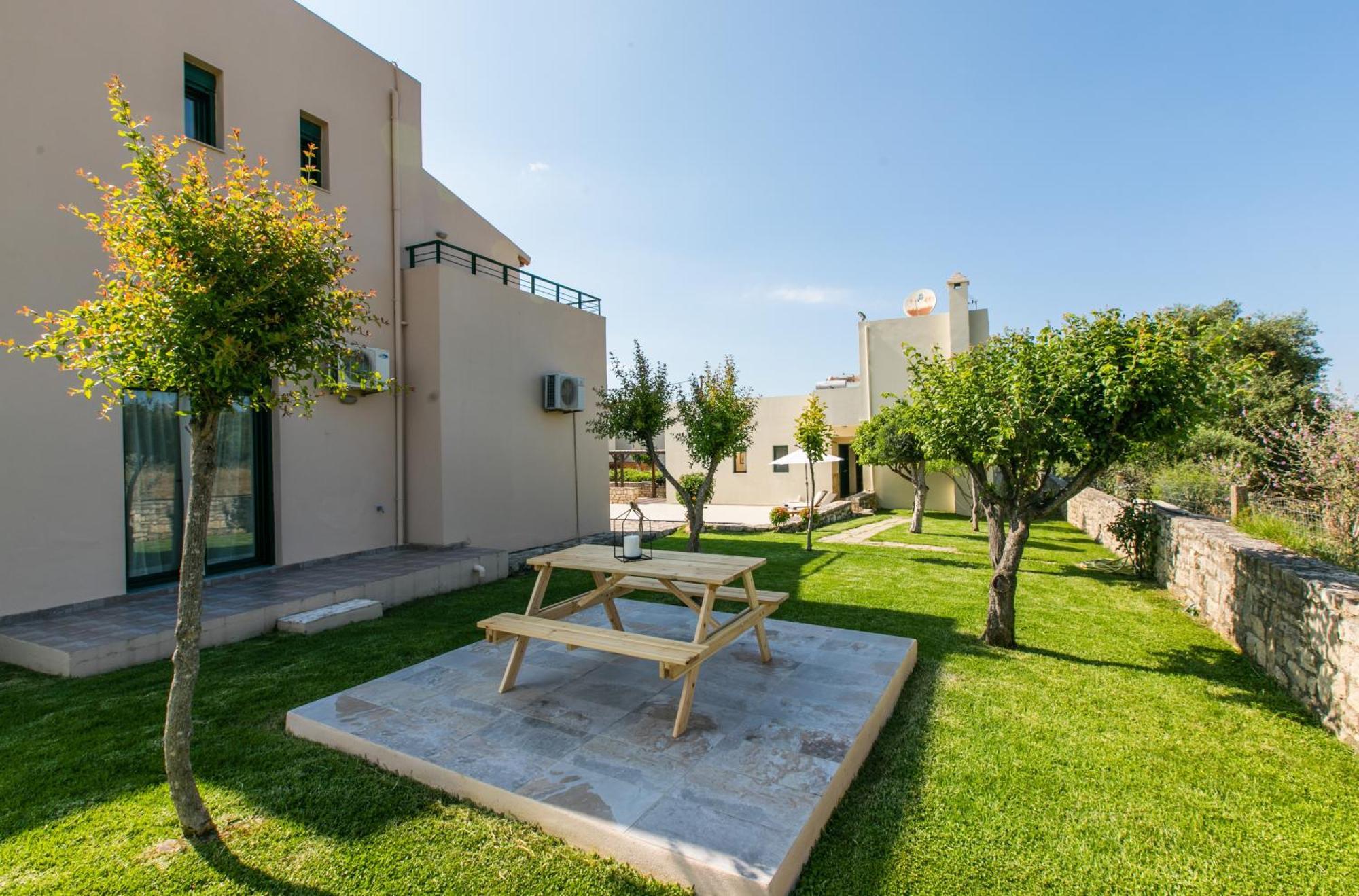 Villa Eleni Asproulianoi Exterior photo